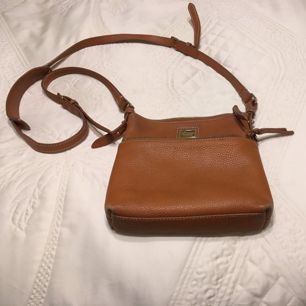 Dooney & Bourke Tan Pebble Leather Crossbody GUC